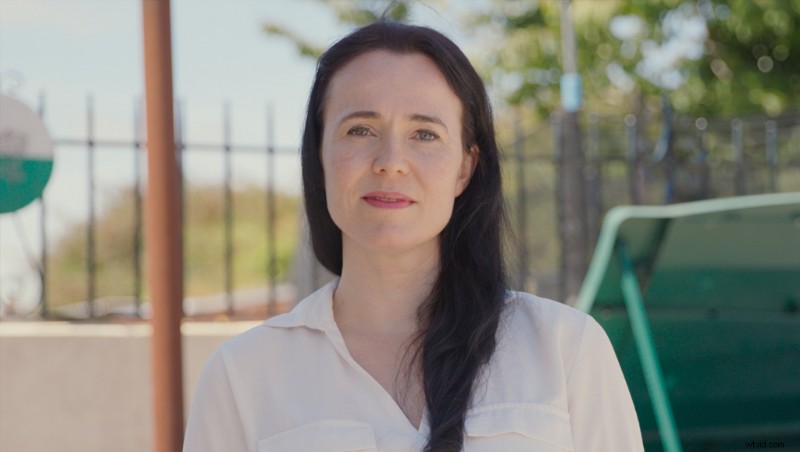 Expert Video Tutorial: Master Sunlight Modifiers for Flawless Interview Footage