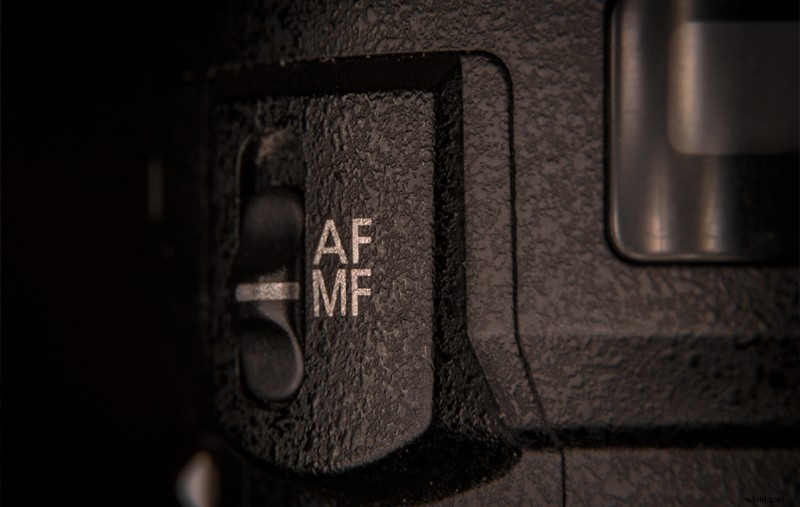Autofocus in Filmmaking: Pros, Cons, and When to Choose It Over Manual Focus