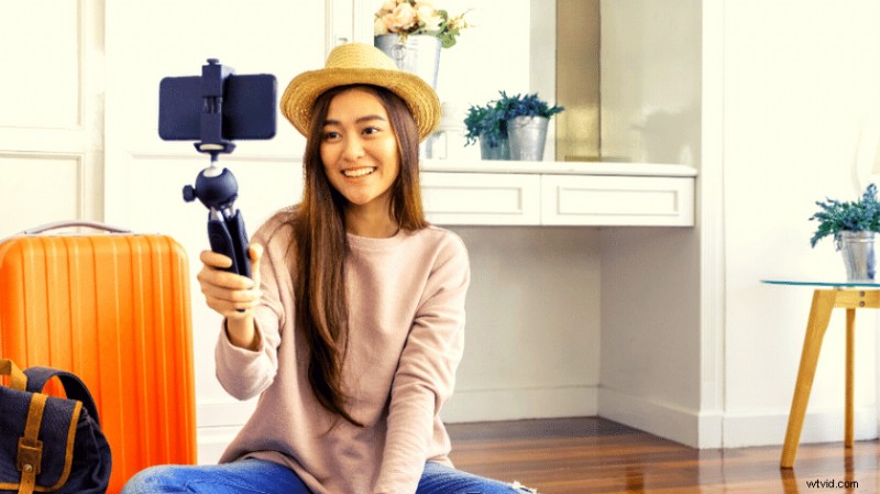 How to Build a Thriving Career as a Daily Vlogger