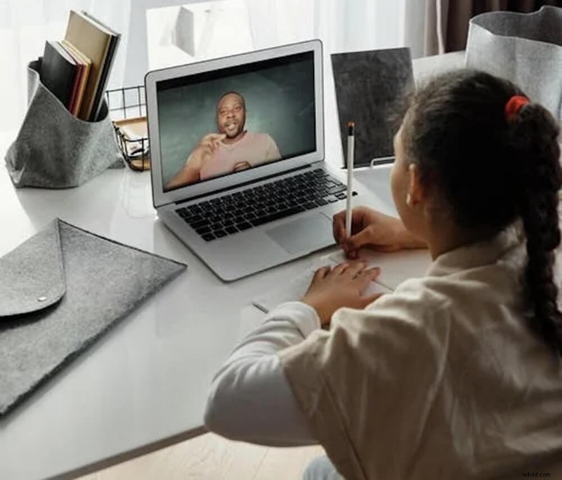 Top 10 Key Benefits of Subtitles and Captions for Video Content