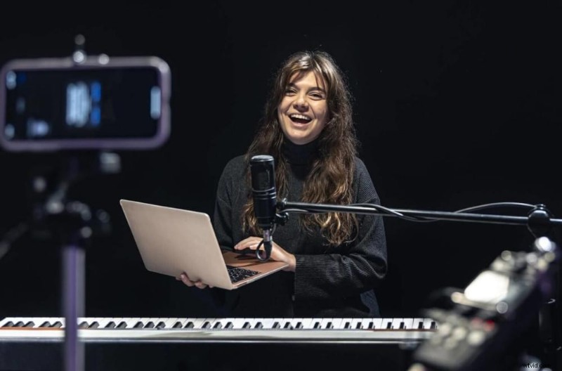 Blogs vs. Podcasts: Which Content Strategy Drives Better Business Results?