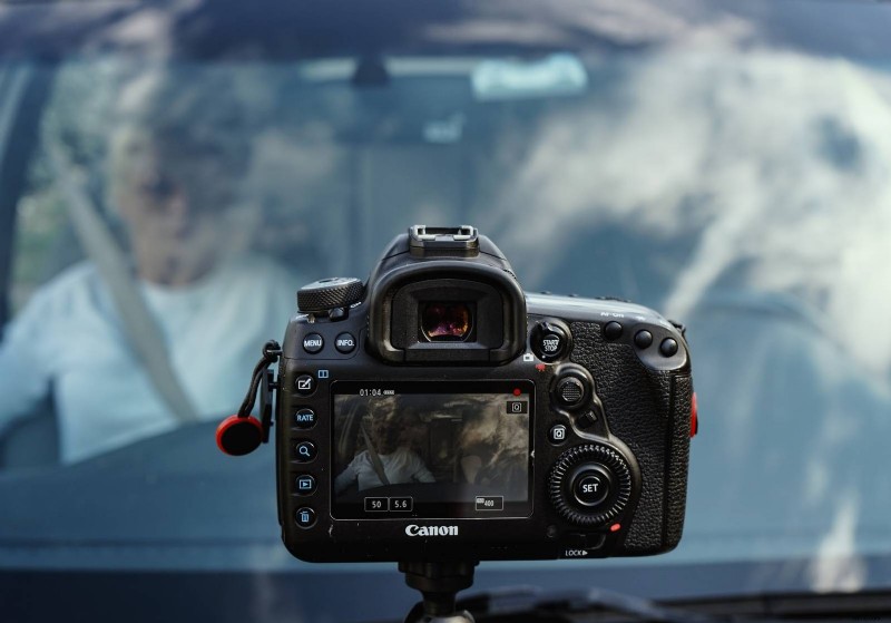 Essential Guide to In-Car Video Recording: Safety, Legality & Vlogging Tips