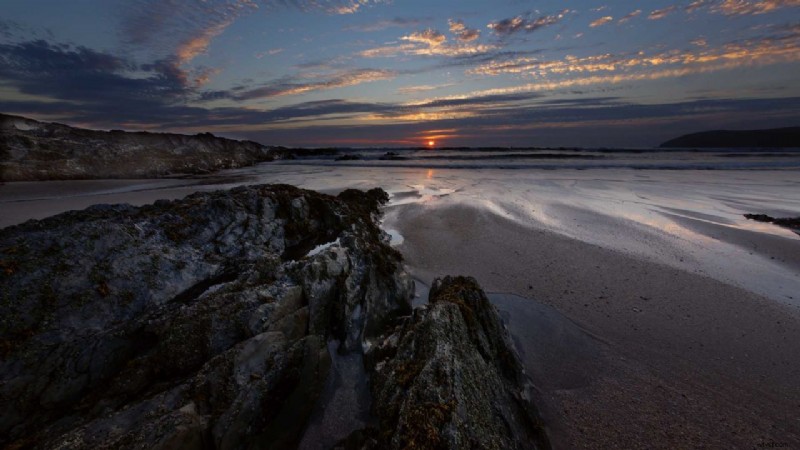 Best Camera Settings for Capturing Stunning Sunsets: Pro Photographer Tips