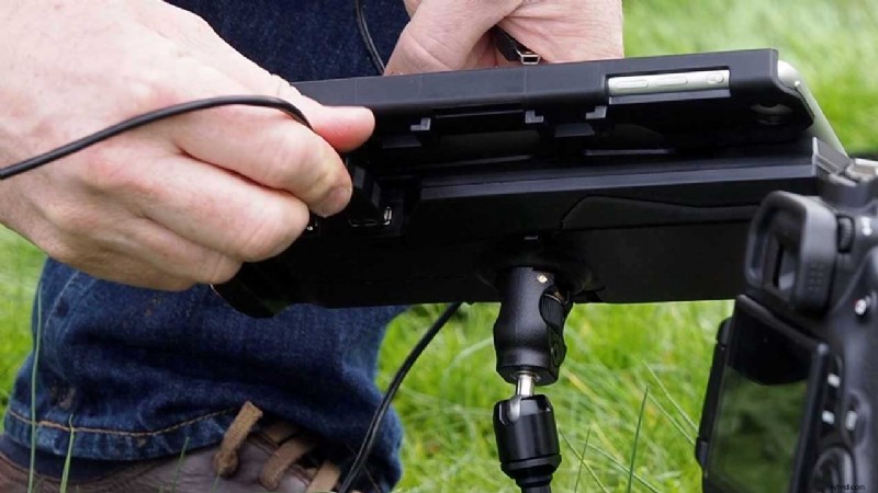 Ultimate Guide: How to Use Manfrotto Digital Director with iPad for Canon & Nikon Cameras