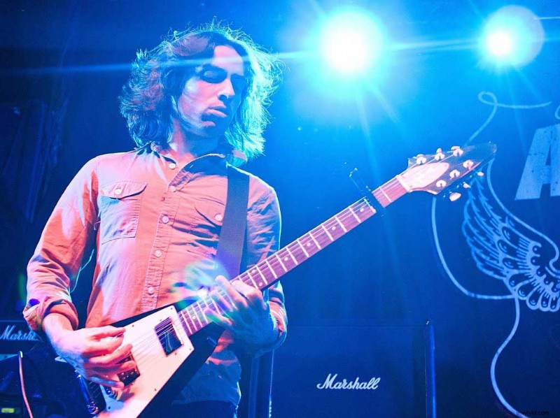 9 Essential Music Photography Tips for Capturing Your First Gig