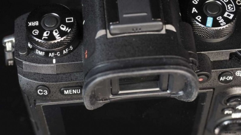 Pro Wedding Photographer Reveals Sony A9 & A7R III Camera Settings