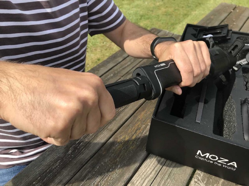 Step-by-Step Guide: Perfectly Balance Your Camera on the Gudsen Moza Air 2 Gimbal