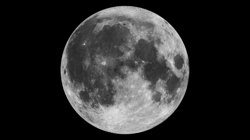 Master Moon Photography: Expert Guide to Stunning Lunar Shots