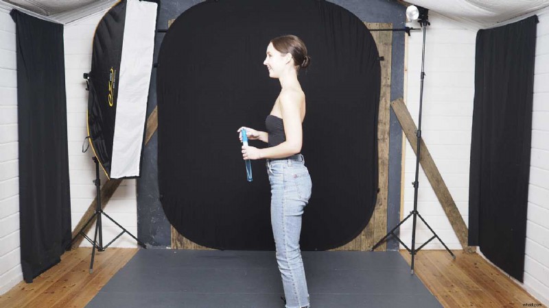 Master Rim Lighting: Pro Techniques for Dramatic Portraits & Product Shots