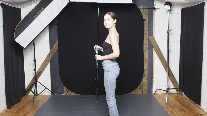 Master Rim Lighting: Pro Techniques for Dramatic Portraits & Product Shots