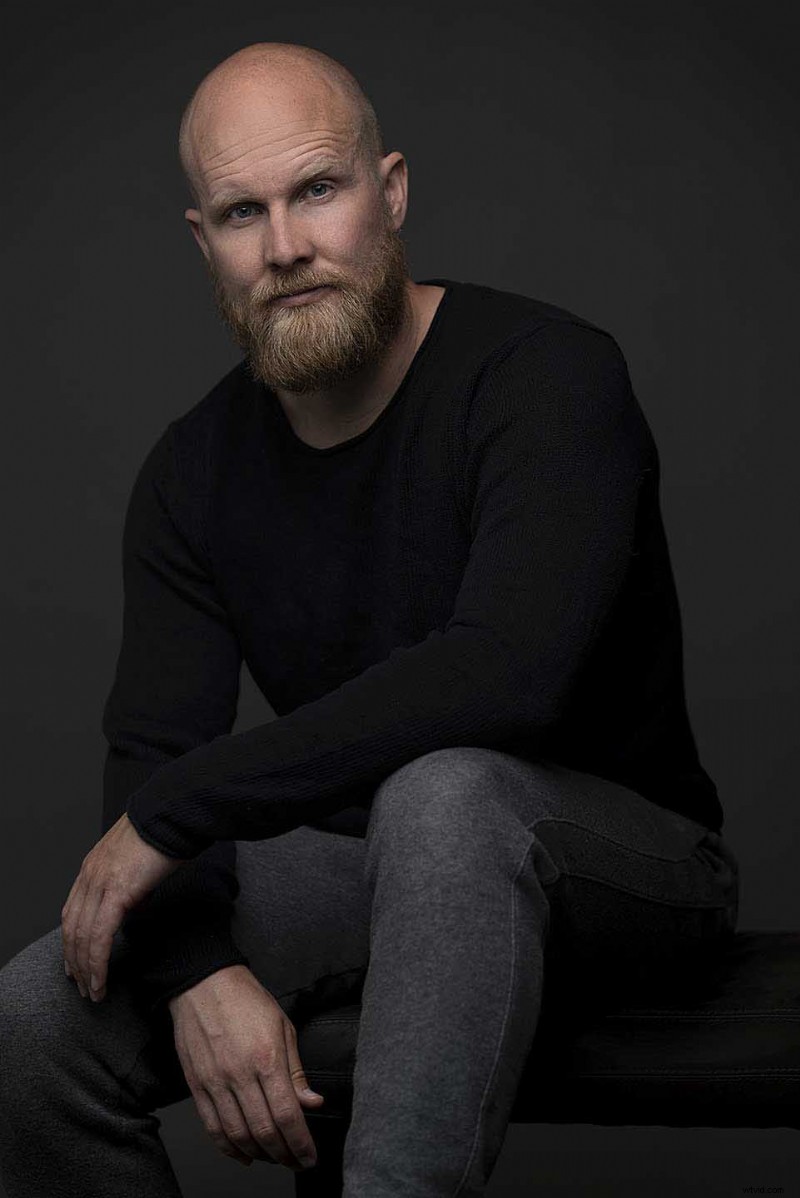 Master 5 Stunning Portrait Looks with Just One Light