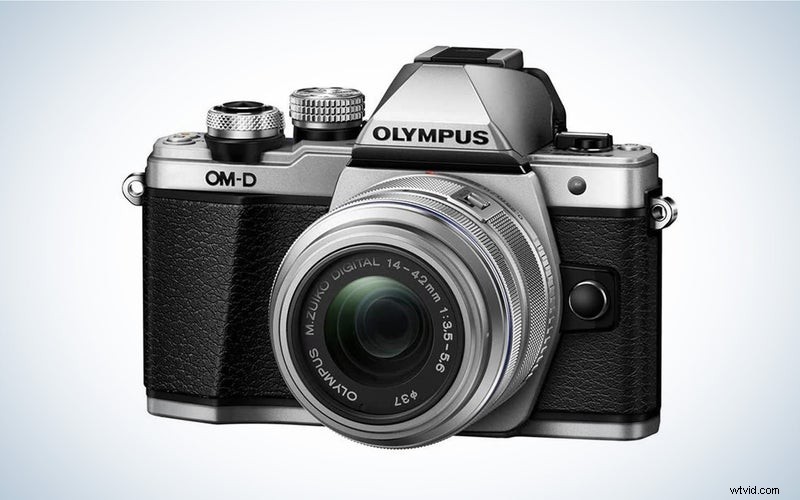 Best Mirrorless Cameras for Beginners in 2023: Top Picks & Reviews