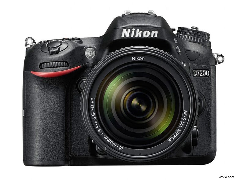 Nikon D7200 Review: Upgraded DSLR with Faster Performance