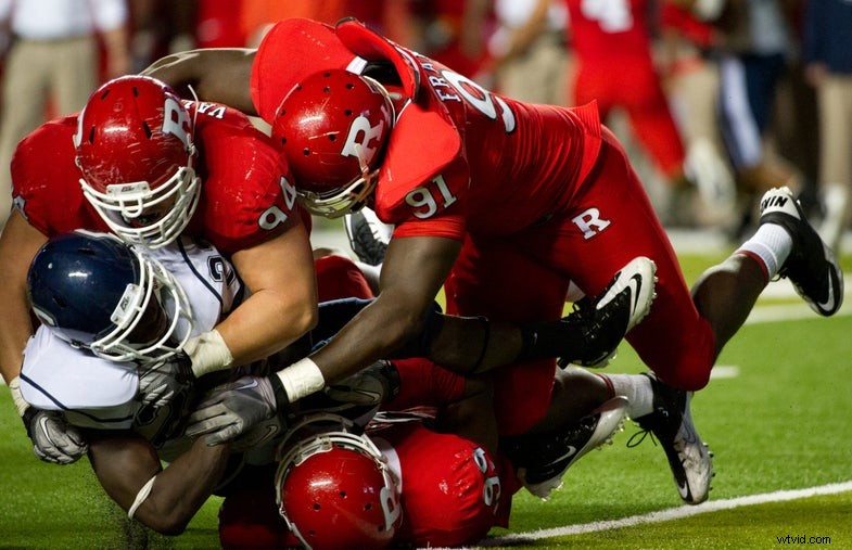 Nikon 200-400mm f/4G ED VR II Lens Review: Field Testing & Sample Images