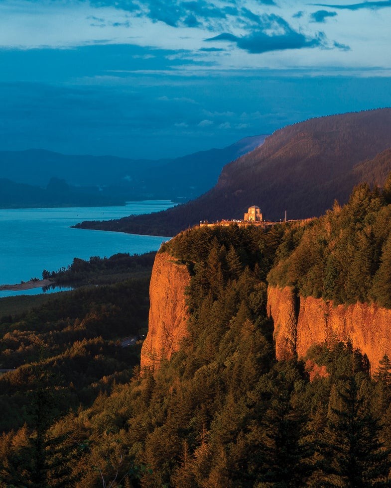 Landscape Photography Techniques: Mastering Scale and Composition with Greg Arthur