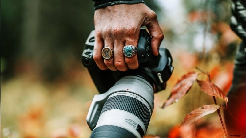 Best Cameras for Filmmaking 2026: iPhone vs. DSLR