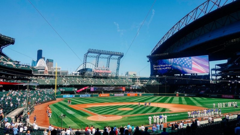 Ultimate 7-Day West Coast Baseball Road Trip Guide 2026