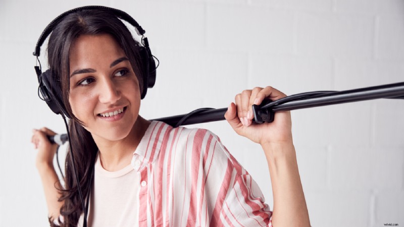 Boom Operator: Role & Responsibilities in Video Production
