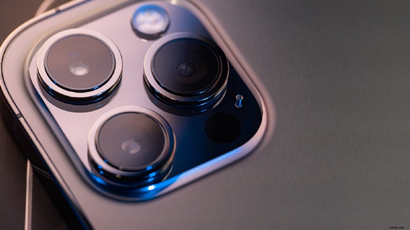 Mobile Filmmaking: A Complete Guide to Scripting, Shooting & Editing