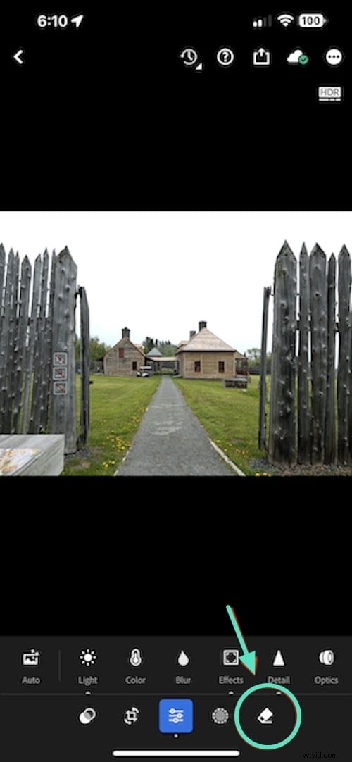 Adobe Lightroom: Expert Red-Eye Removal & Advanced Techniques