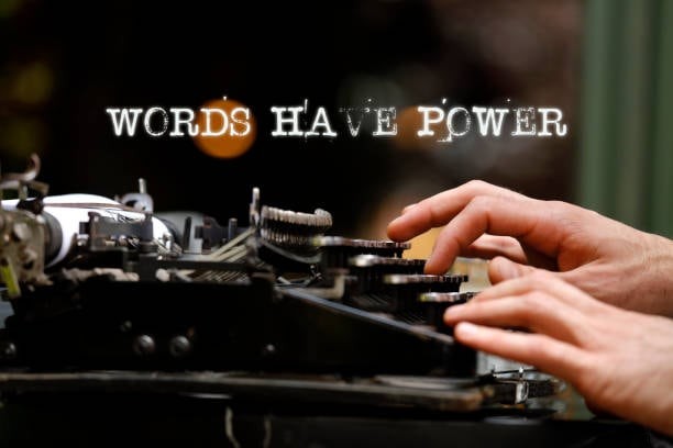 Filmora Tutorial: Add Authentic Old Film Overlays for a Vintage Look