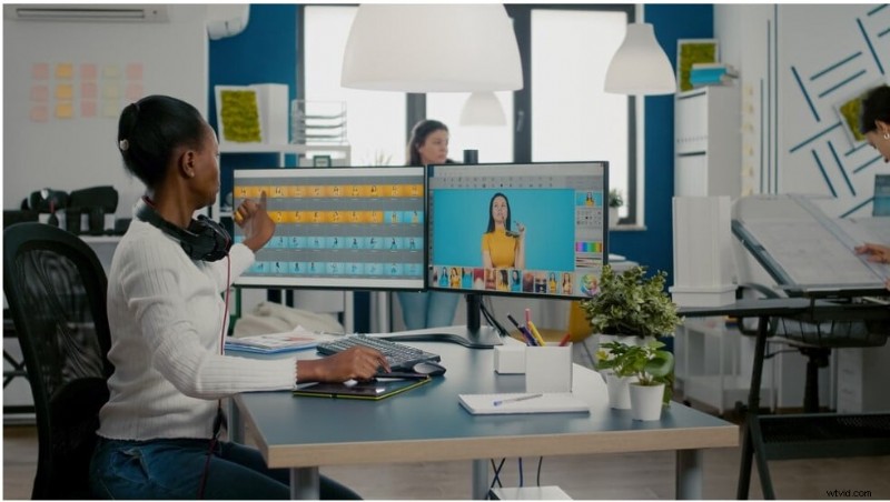 Illustrator: Create Text Along Paths – A Comprehensive Guide
