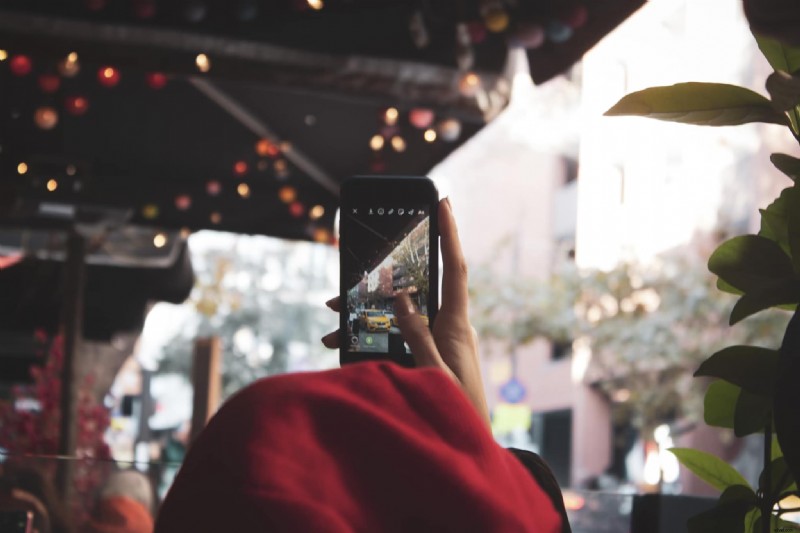 Rotate Videos on Instagram: A Complete Guide (Reels, Stories & Live)