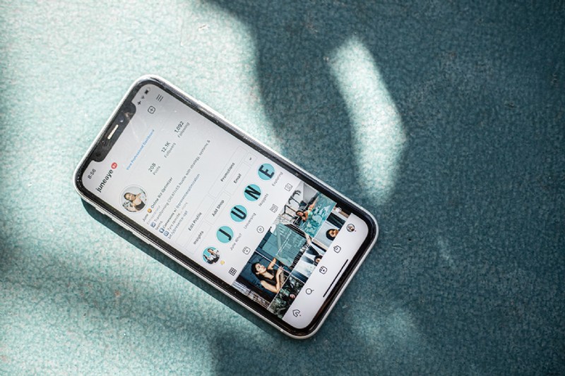 Rotate Videos on Instagram: A Complete Guide (Reels, Stories & Live)