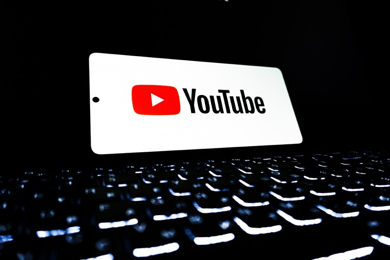 Boost YouTube Views: Engaging Outro Templates & Best Practices