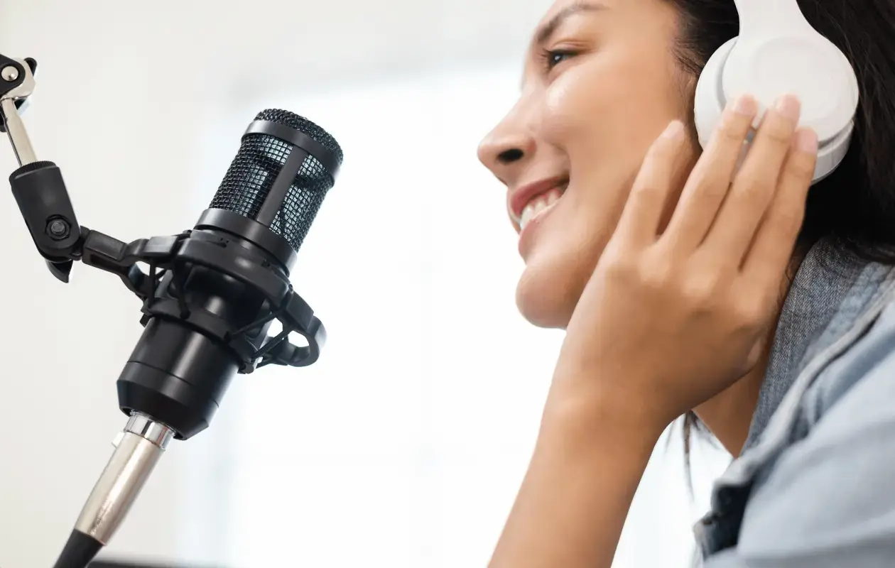 Best Buzzsprout Alternatives for Podcast Hosting in 2026 & Webinar Cost Breakdown