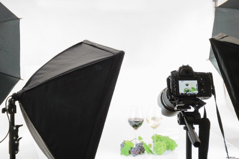 Master Rim Lighting: Create Stunning, Dramatic Photos with Simple Techniques