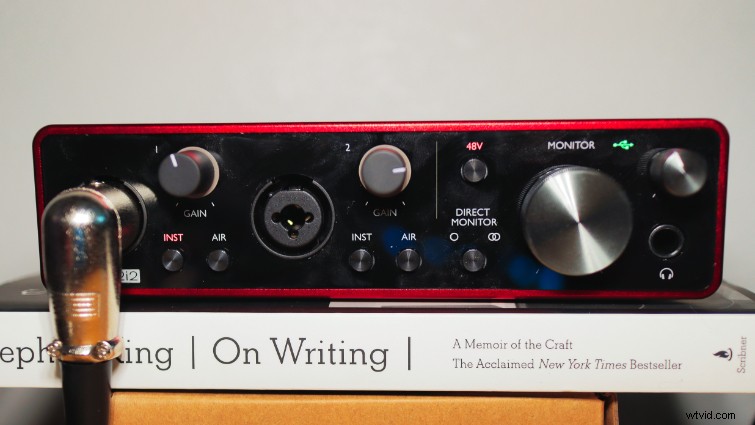 Focusrite Scarlett 2i2: Compact Interface That Transforms Your Recording Experience