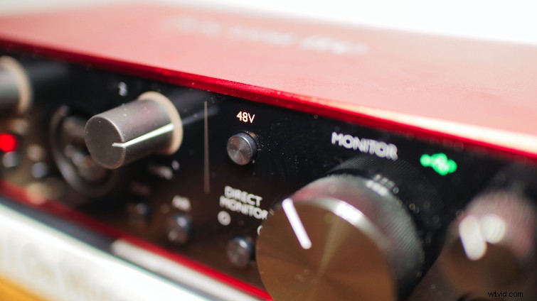 Focusrite Scarlett 2i2: Compact Interface That Transforms Your Recording Experience