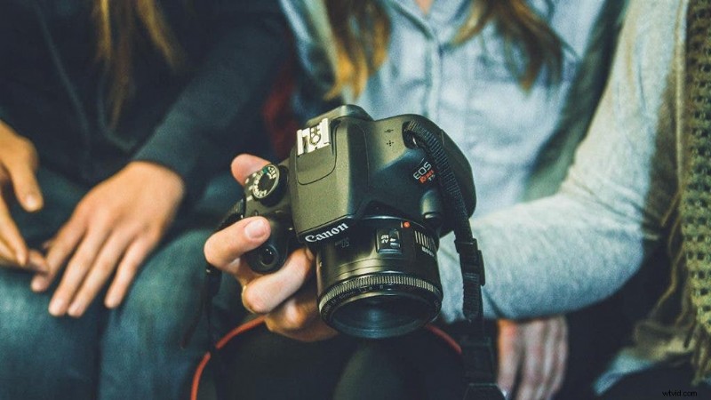 Mirrorless vs DSLR in 2025: Which System Reigns Supreme?