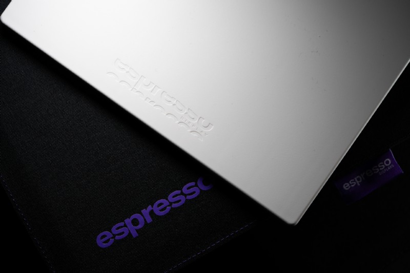 Espresso Lite 15 Review: A Practical Portable Second Screen for Photography Professionals